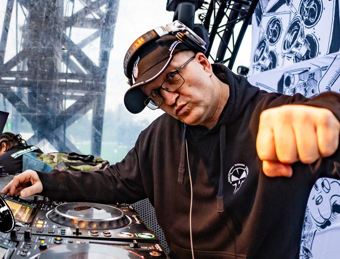 05/07 DJ Distortion (RTC) at Parkzicht Outdoor